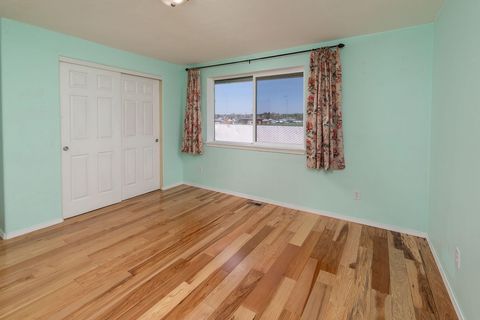 Tiny photo for 623 SE Conifer Court, Madras, OR 97741 (MLS # 220200394)