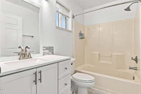 Tiny photo for 841 W 11th Street, Medford, OR 97501 (MLS # 220226945)