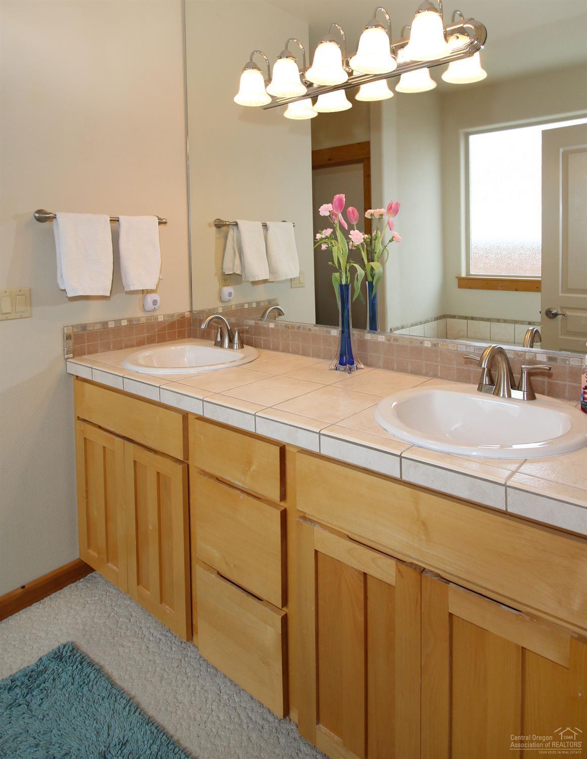 Canyon Point - Residential