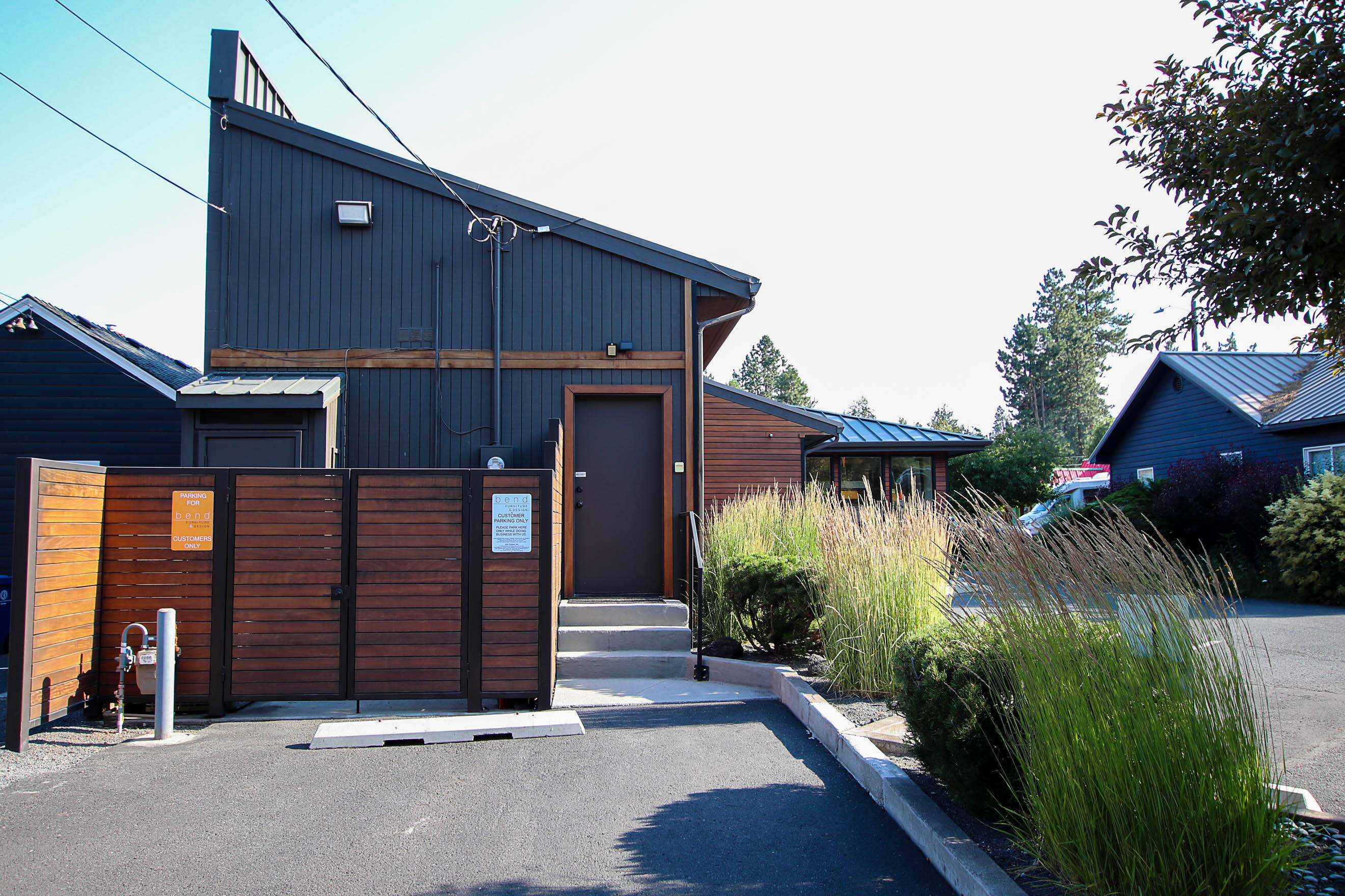 CLAB - Commercial Sale