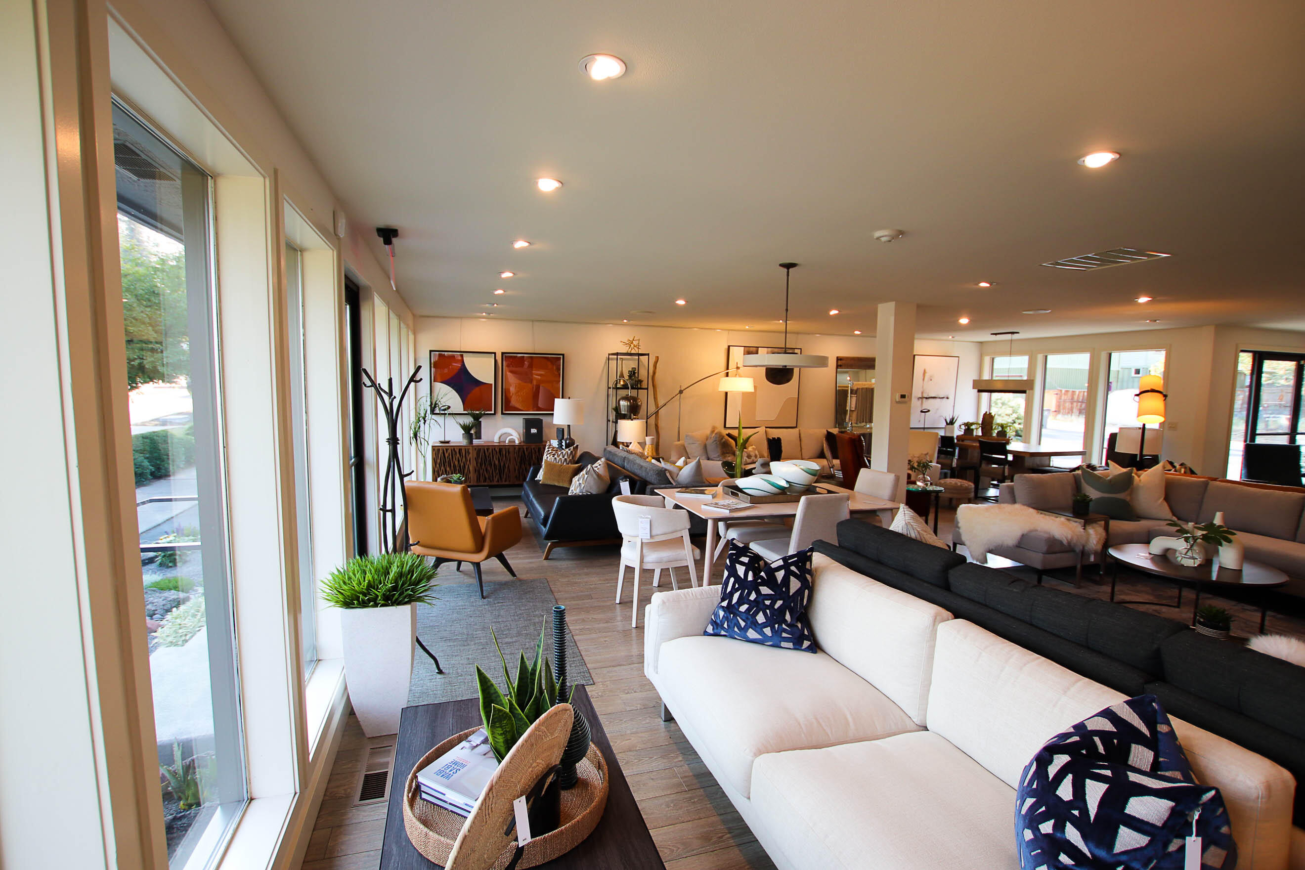 CLAB - Commercial Sale