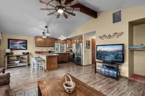 Tiny photo for 12416 SE Vista Loop, Prineville, OR 97754 (MLS # 220219987)