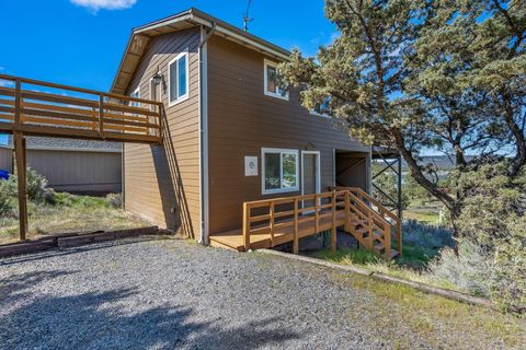 Tiny photo for 12416 SE Vista Loop, Prineville, OR 97754 (MLS # 220219987)