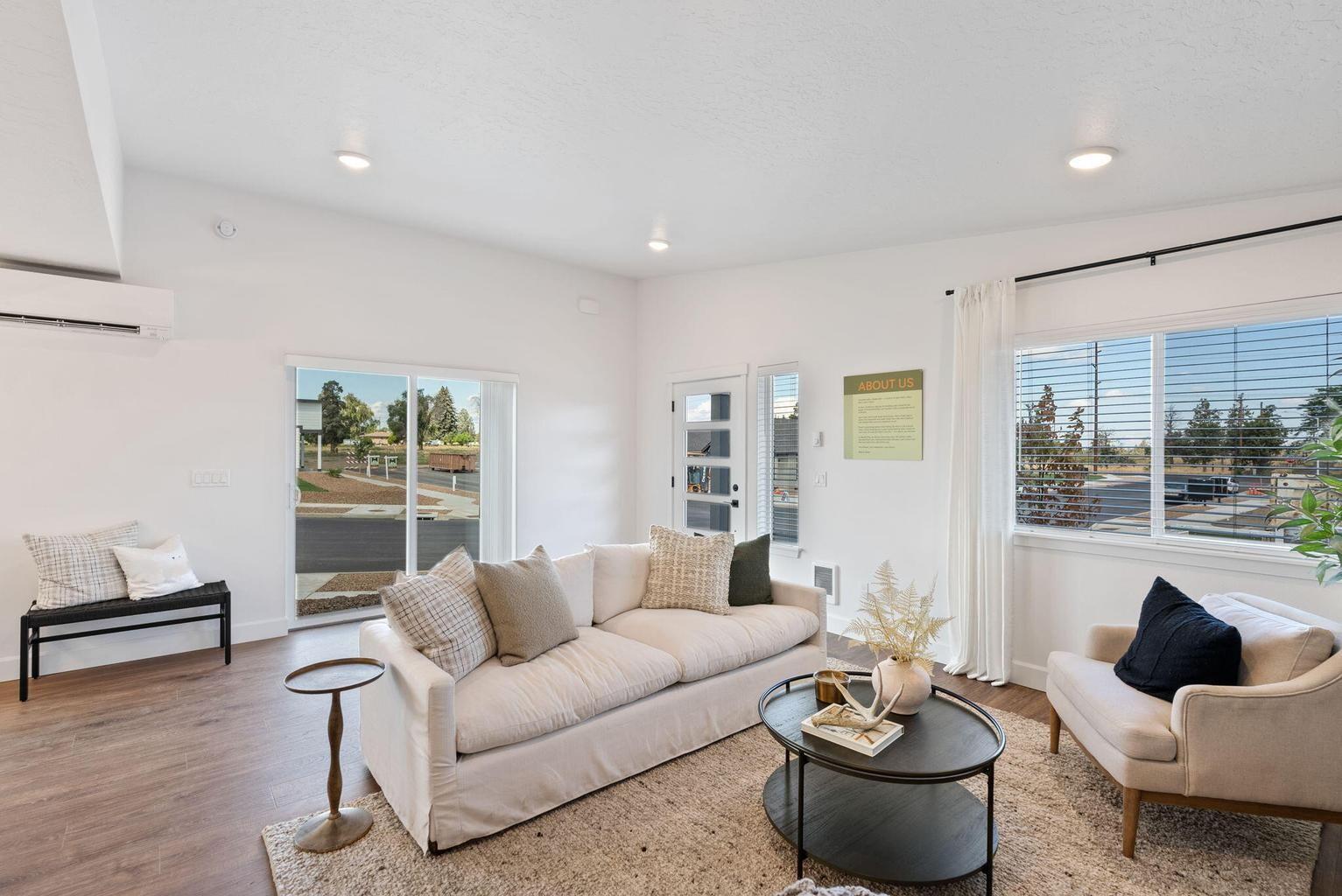 4091 SW Pumice Avenue 99