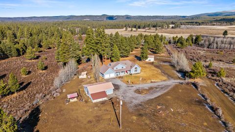 Tiny photo for 44220 Cowboy Hill Lane, Chiloquin, OR 97624 (MLS # 220215179)