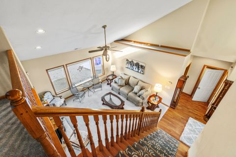 Tiny photo for 44220 Cowboy Hill Lane, Chiloquin, OR 97624 (MLS # 220215179)