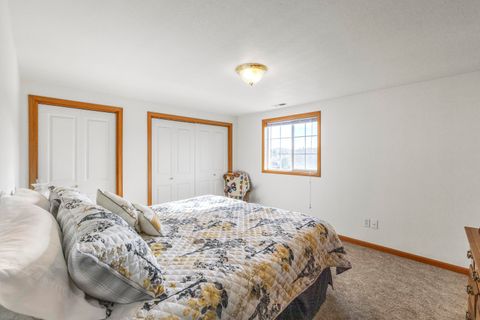 Tiny photo for 44220 Cowboy Hill Lane, Chiloquin, OR 97624 (MLS # 220215179)