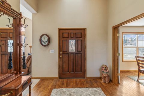 Tiny photo for 44220 Cowboy Hill Lane, Chiloquin, OR 97624 (MLS # 220215179)