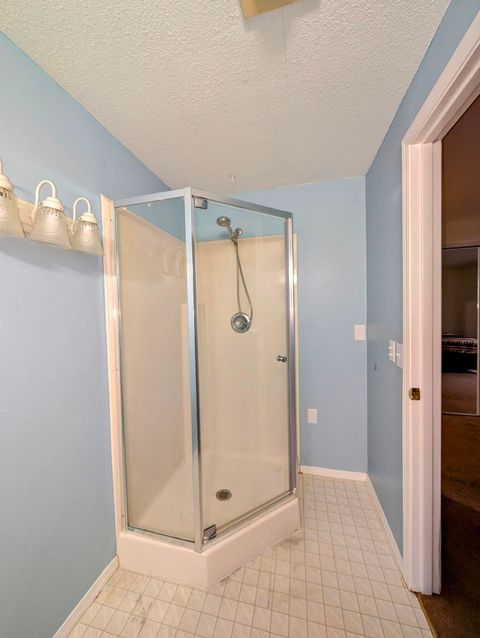 Tiny photo for 1661 NE Terrace Drive, Grants Pass, OR 97526 (MLS # 220215546)