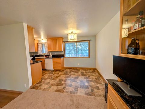Tiny photo for 1661 NE Terrace Drive, Grants Pass, OR 97526 (MLS # 220215546)