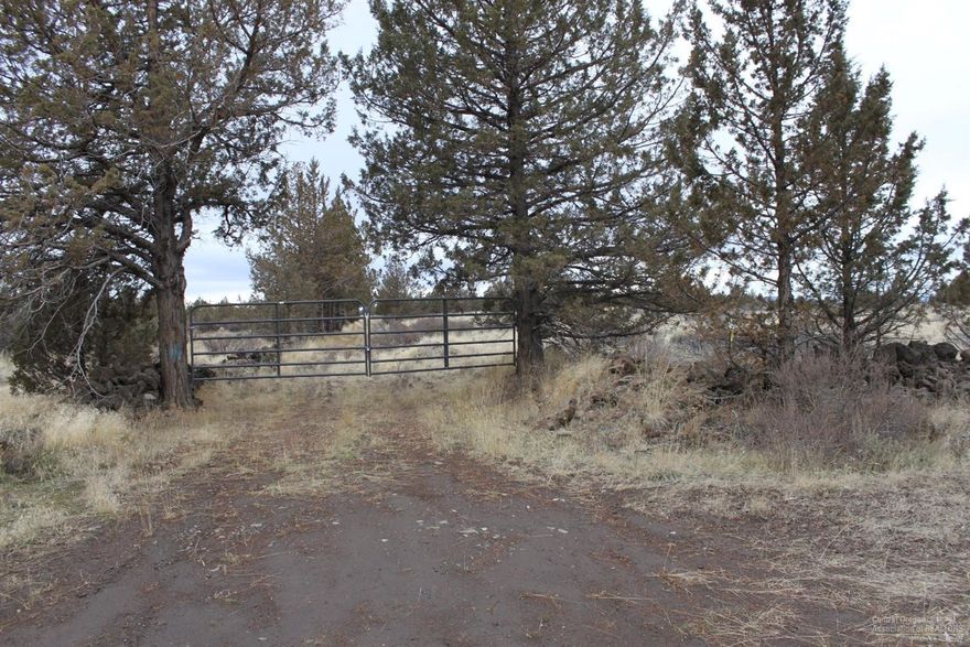 Gated, quiet and secluded 38.18 acre property. Mtn view, trees and an abundance of a variety of wildlife. Property has fiber optic cable installed and a composting toilet. This property has history!!