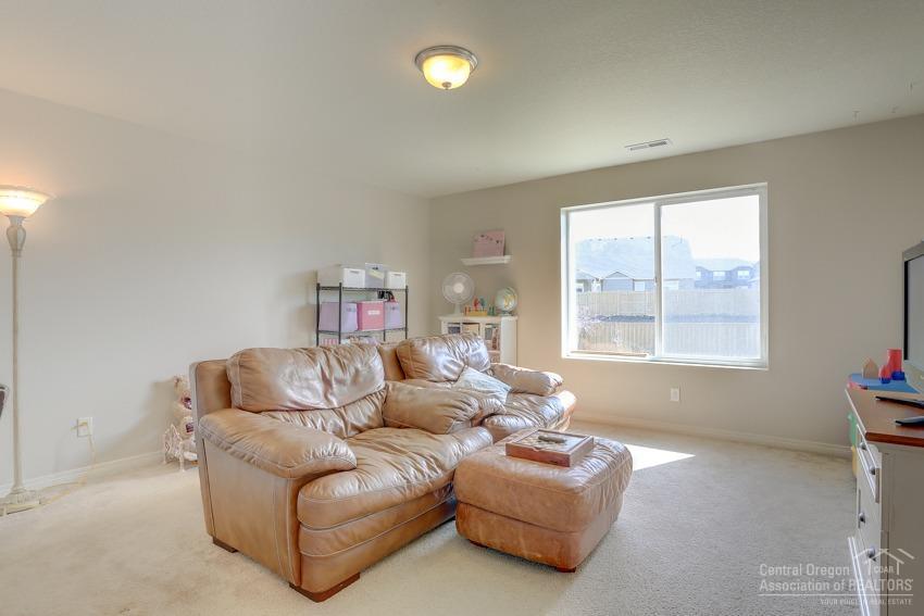 Summit Crest - Residential