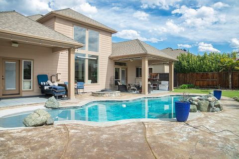 Tiny photo for 964 Pumpkin Ridge Drive, Eagle Point, OR 97524 (MLS # 220211542)