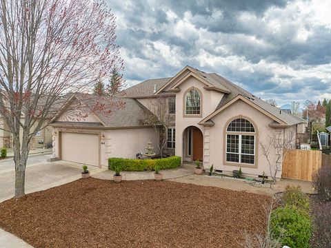 Tiny photo for 964 Pumpkin Ridge Drive, Eagle Point, OR 97524 (MLS # 220211542)