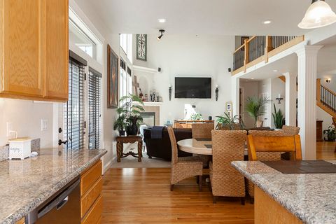 Tiny photo for 964 Pumpkin Ridge Drive, Eagle Point, OR 97524 (MLS # 220211542)