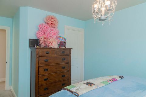 Tiny photo for 964 Pumpkin Ridge Drive, Eagle Point, OR 97524 (MLS # 220211542)