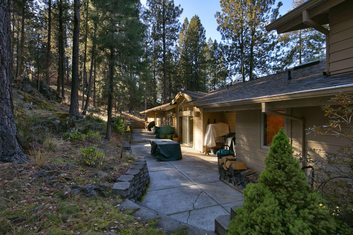 River Bluff Estate - Residential