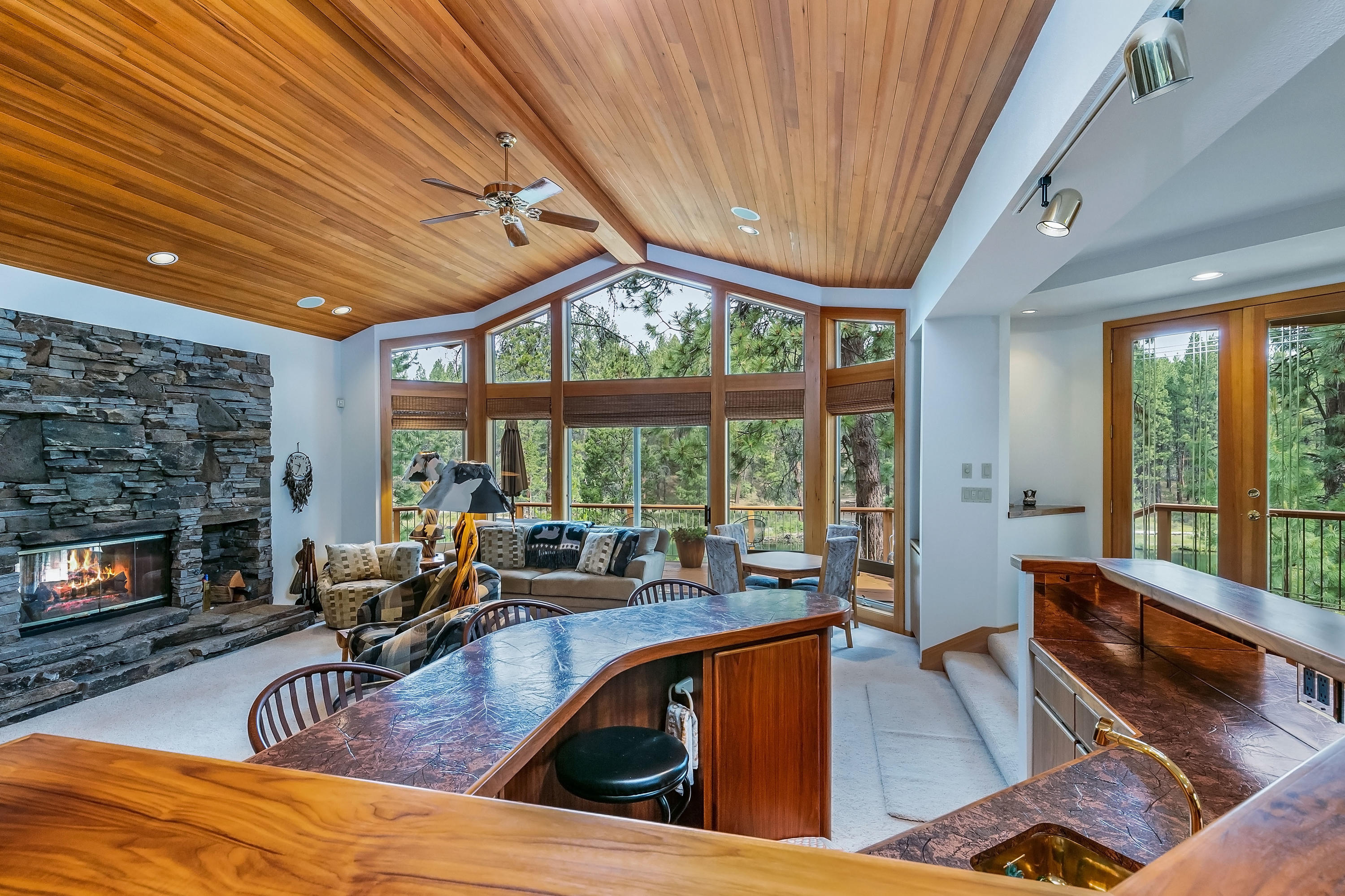 River Bluff Estate - Residential