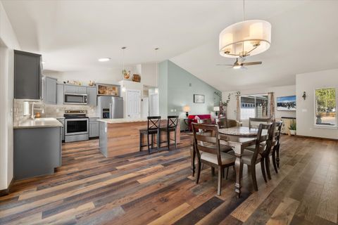 Tiny photo for 16245 Sparks Drive, La Pine, OR 97739 (MLS # 220209722)