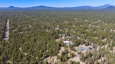 Tiny photo for 16245 Sparks Drive, La Pine, OR 97739 (MLS # 220209722)