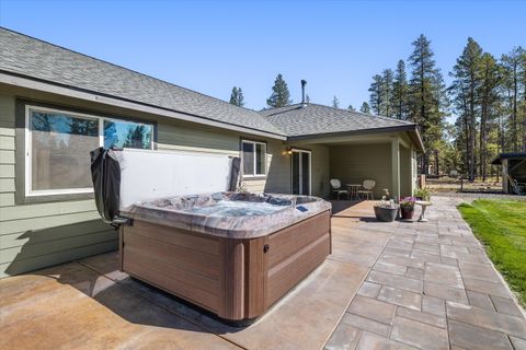 Tiny photo for 16245 Sparks Drive, La Pine, OR 97739 (MLS # 220209722)