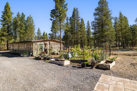 Tiny photo for 16245 Sparks Drive, La Pine, OR 97739 (MLS # 220209722)