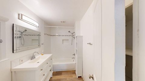 Tiny photo for 744 NW 2nd Street, Grants Pass, OR 97526 (MLS # 220213049)