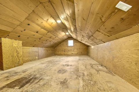 Tiny photo for 16 Quince Street, Medford, OR 97501 (MLS # 220212537)