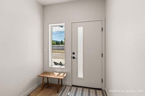 Tiny photo for 2024 Sunset Drive #2, Medford, OR 97501 (MLS # 220227062)