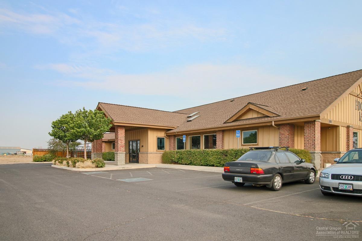 CLAR - Commercial Sale