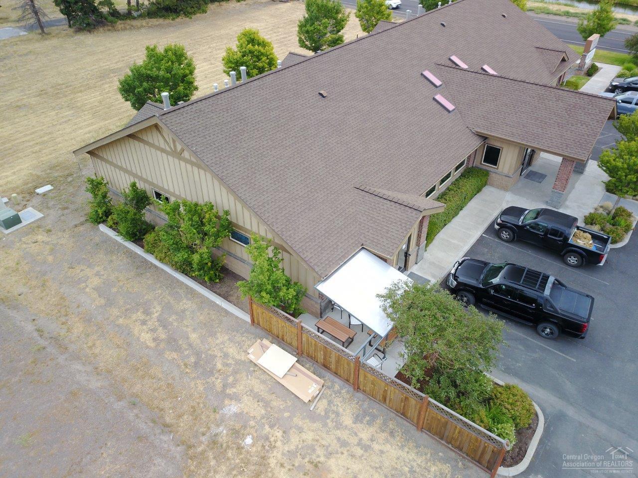 CLAR - Commercial Sale