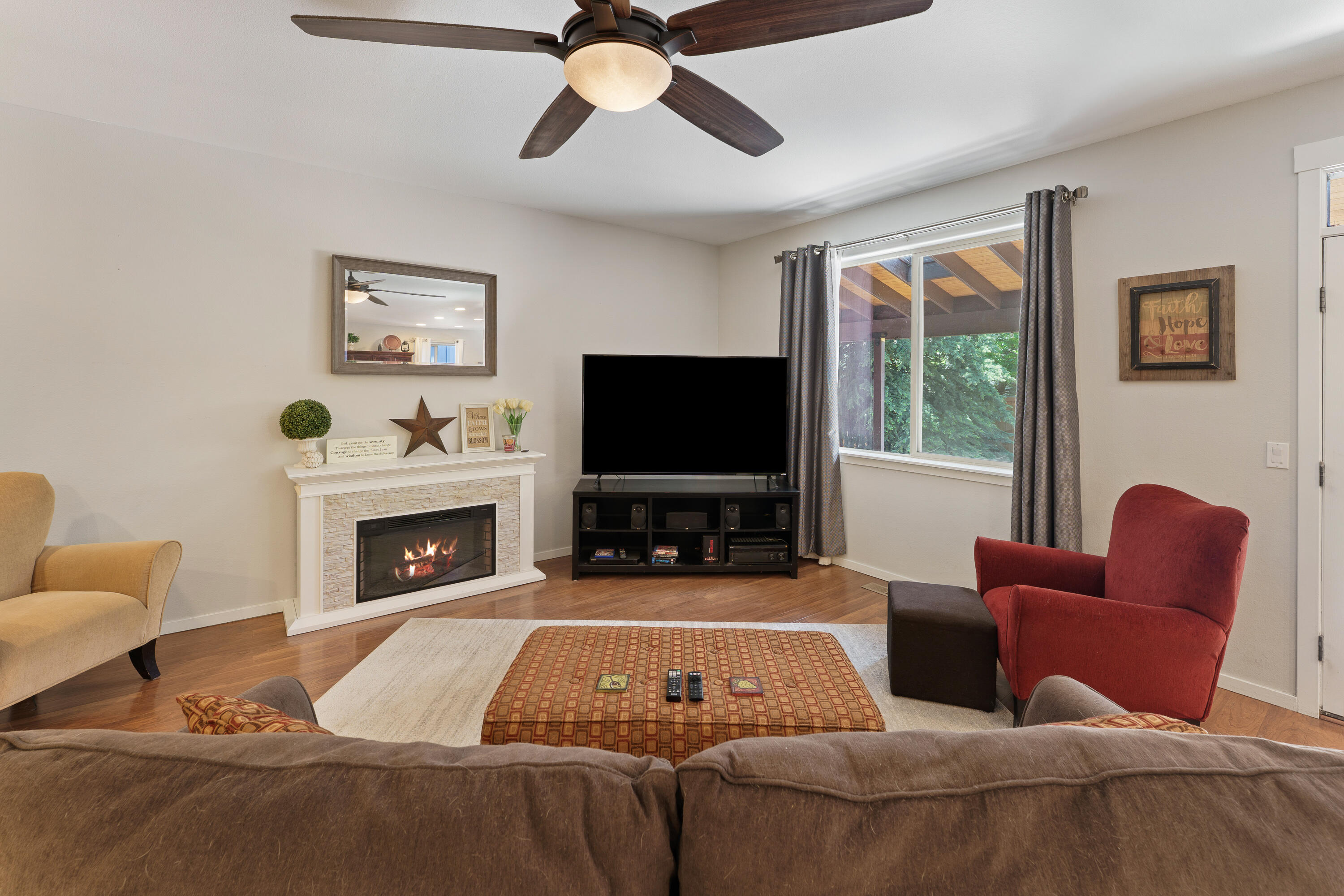 Desert Skies - Residential