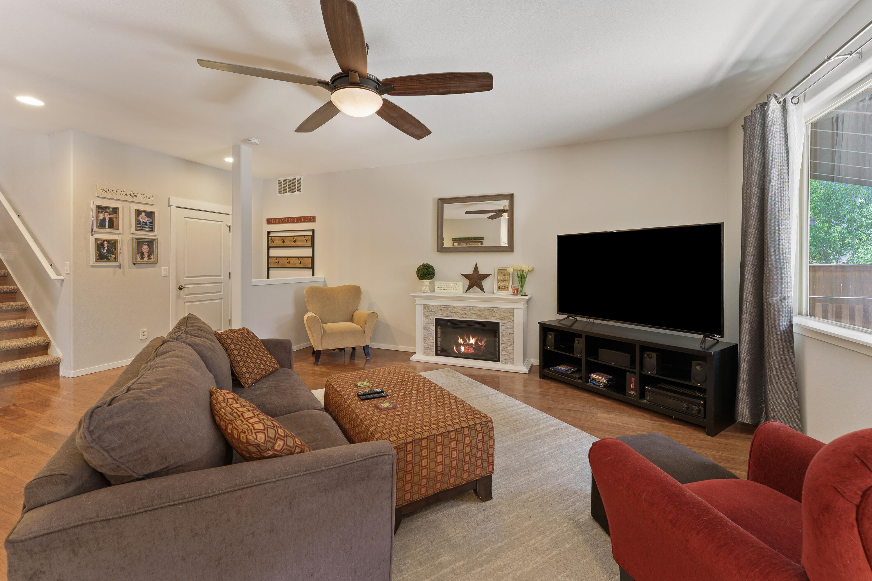 Desert Skies - Residential