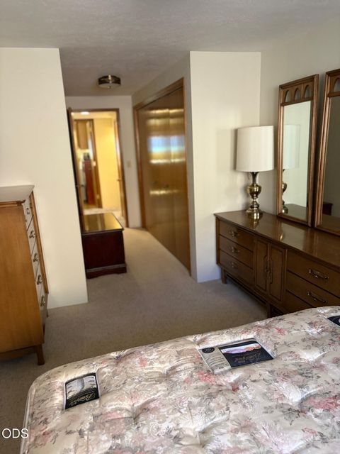 Tiny photo for 2080 Terrace Avenue, Klamath Falls, OR 97601 (MLS # 220222623)