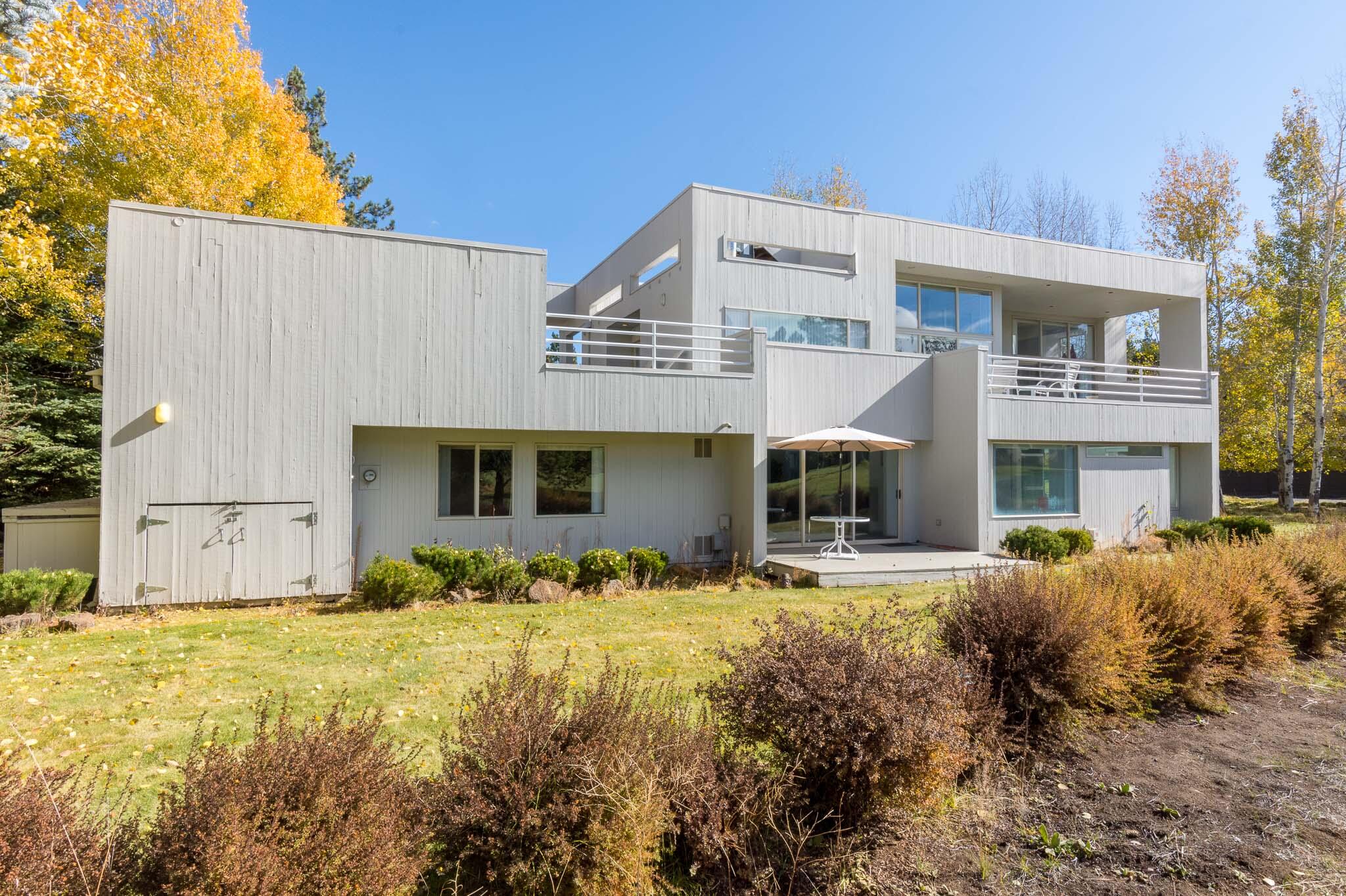 Fairway Point Villag - Residential