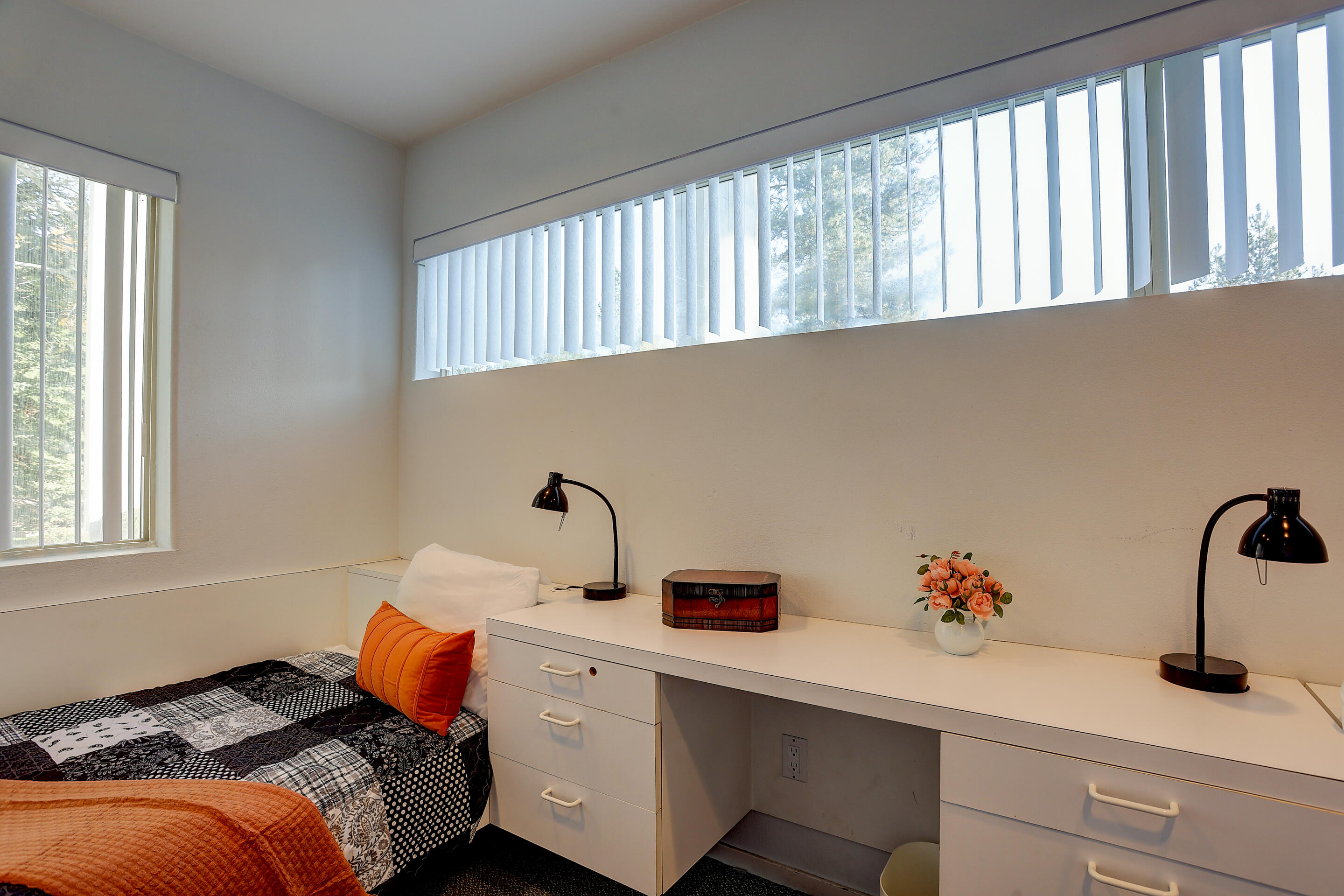 Fairway Point Villag - Residential