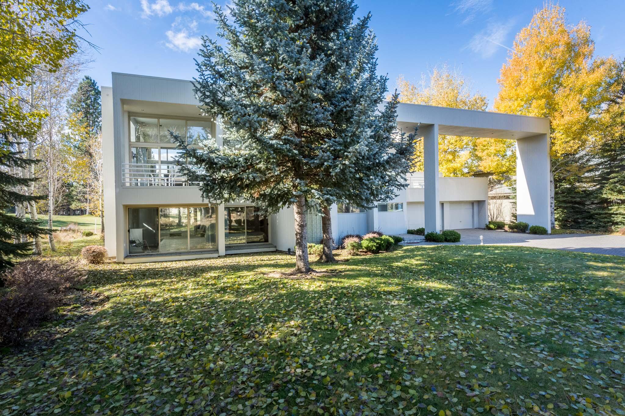 Fairway Point Villag - Residential