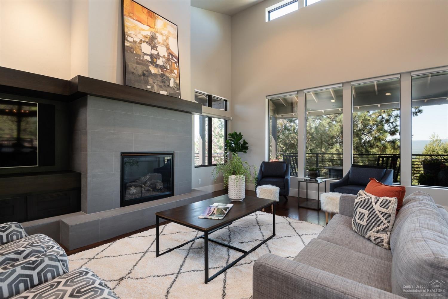 Awbrey Butte - Residential