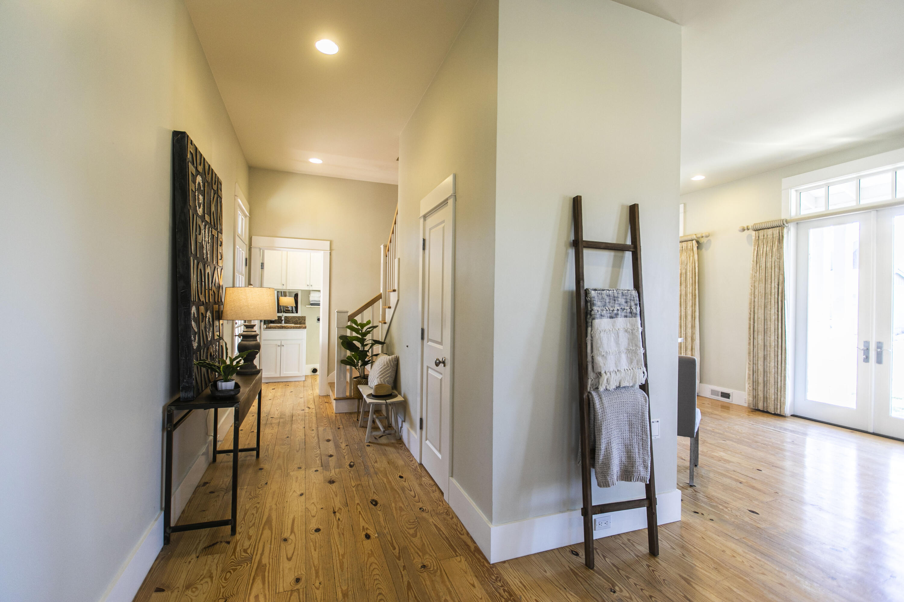 Pine Meadow Vill - Residential