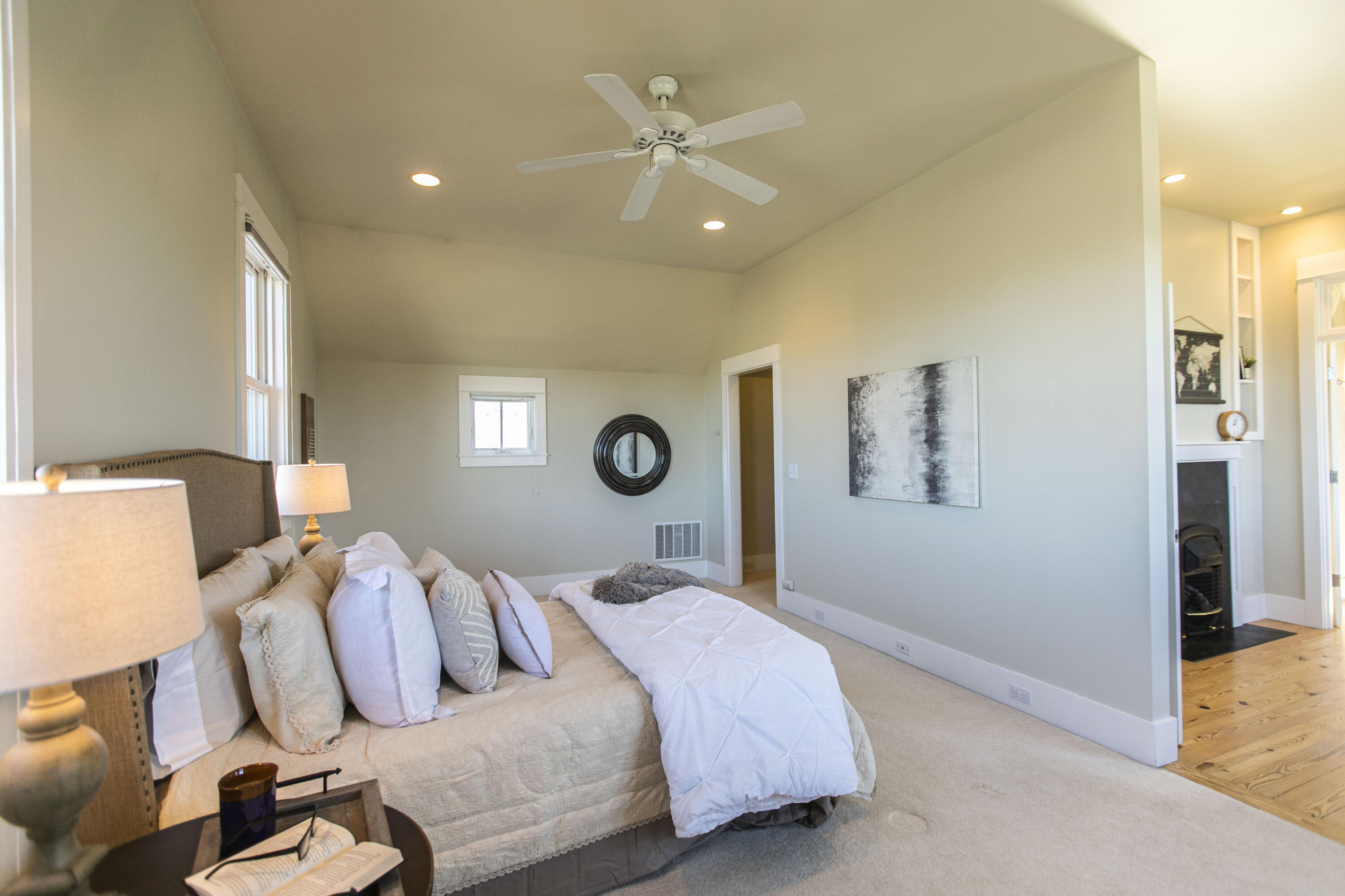 Pine Meadow Vill - Residential