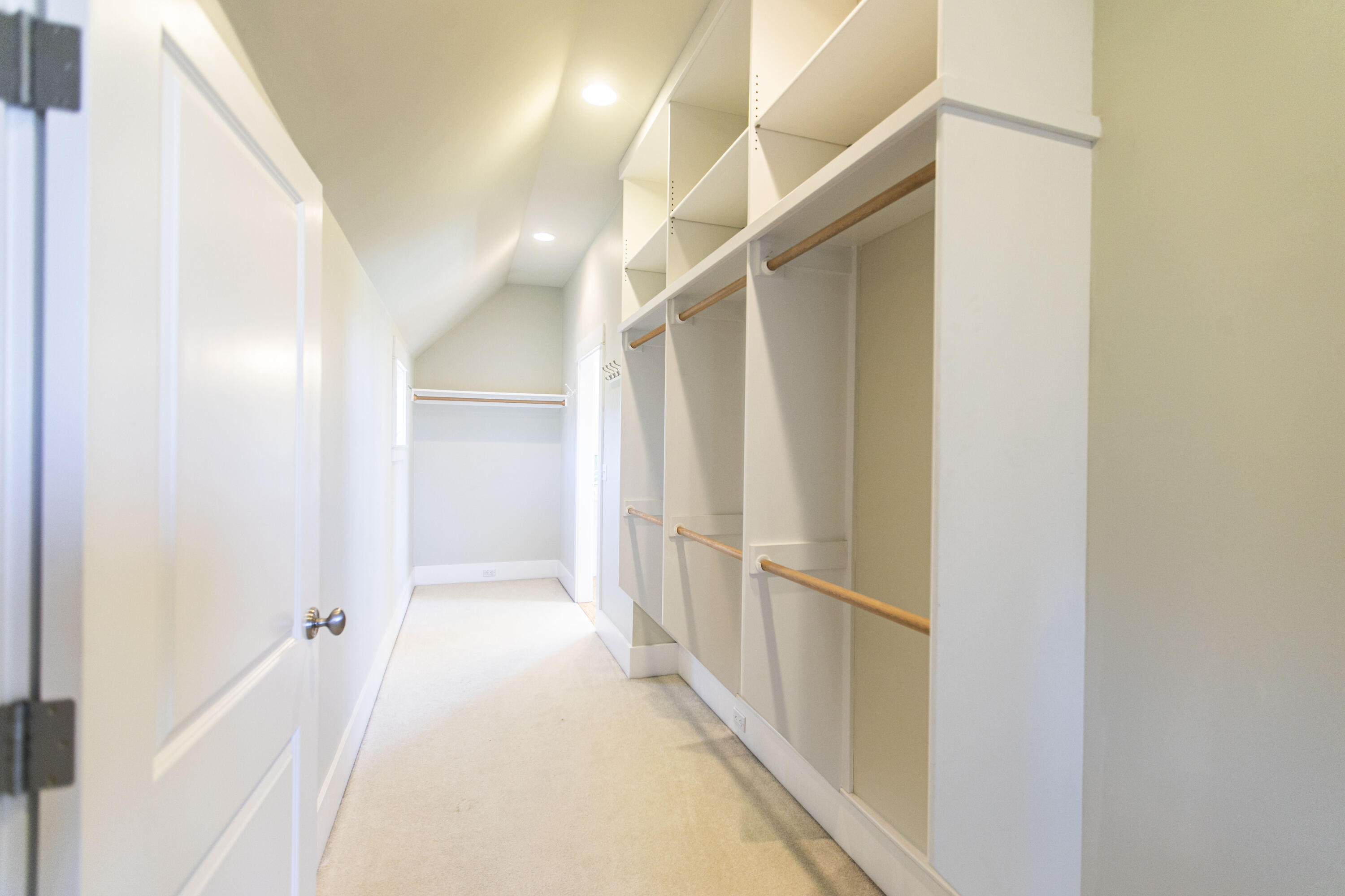 Pine Meadow Vill - Residential