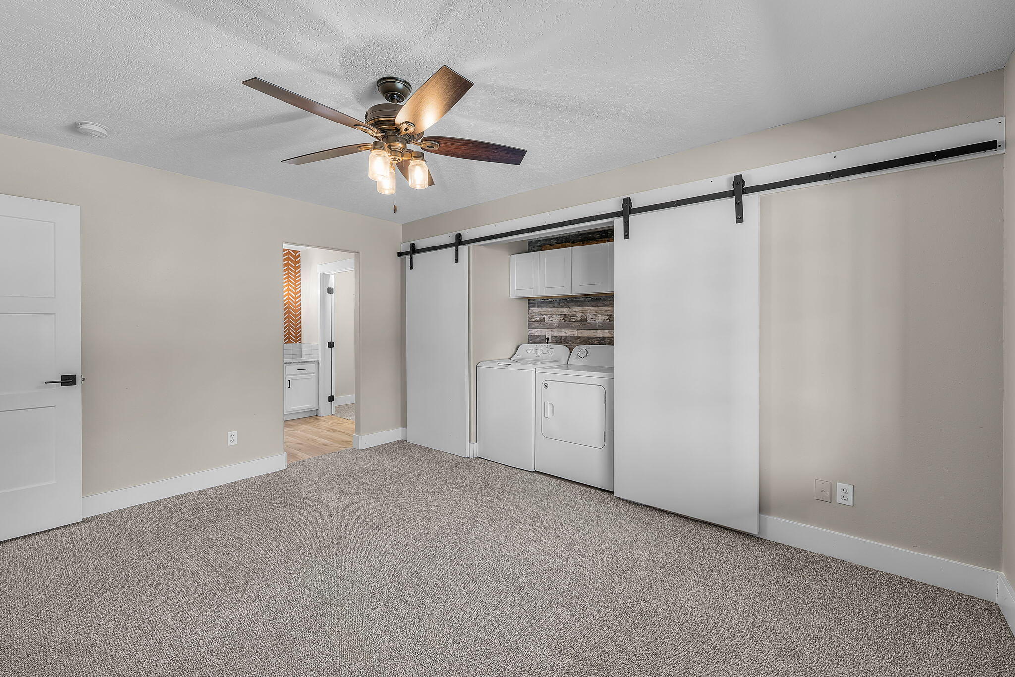 Palisades Estate - Residential