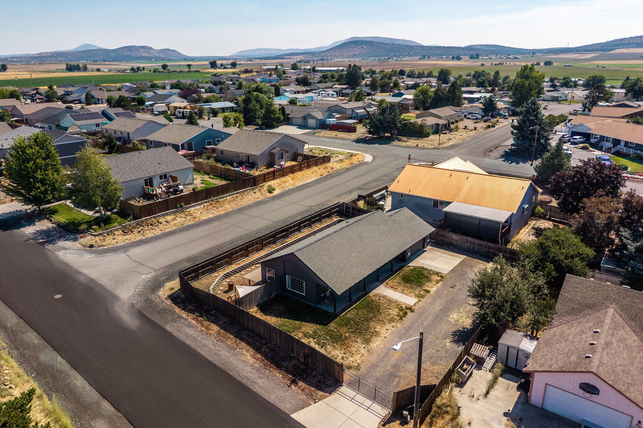 Palisades Estate - Residential