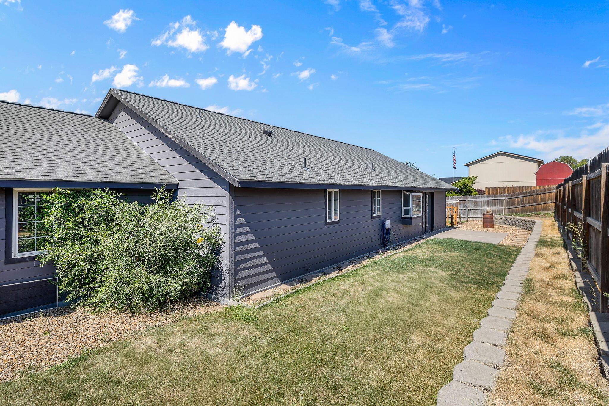 Palisades Estate - Residential