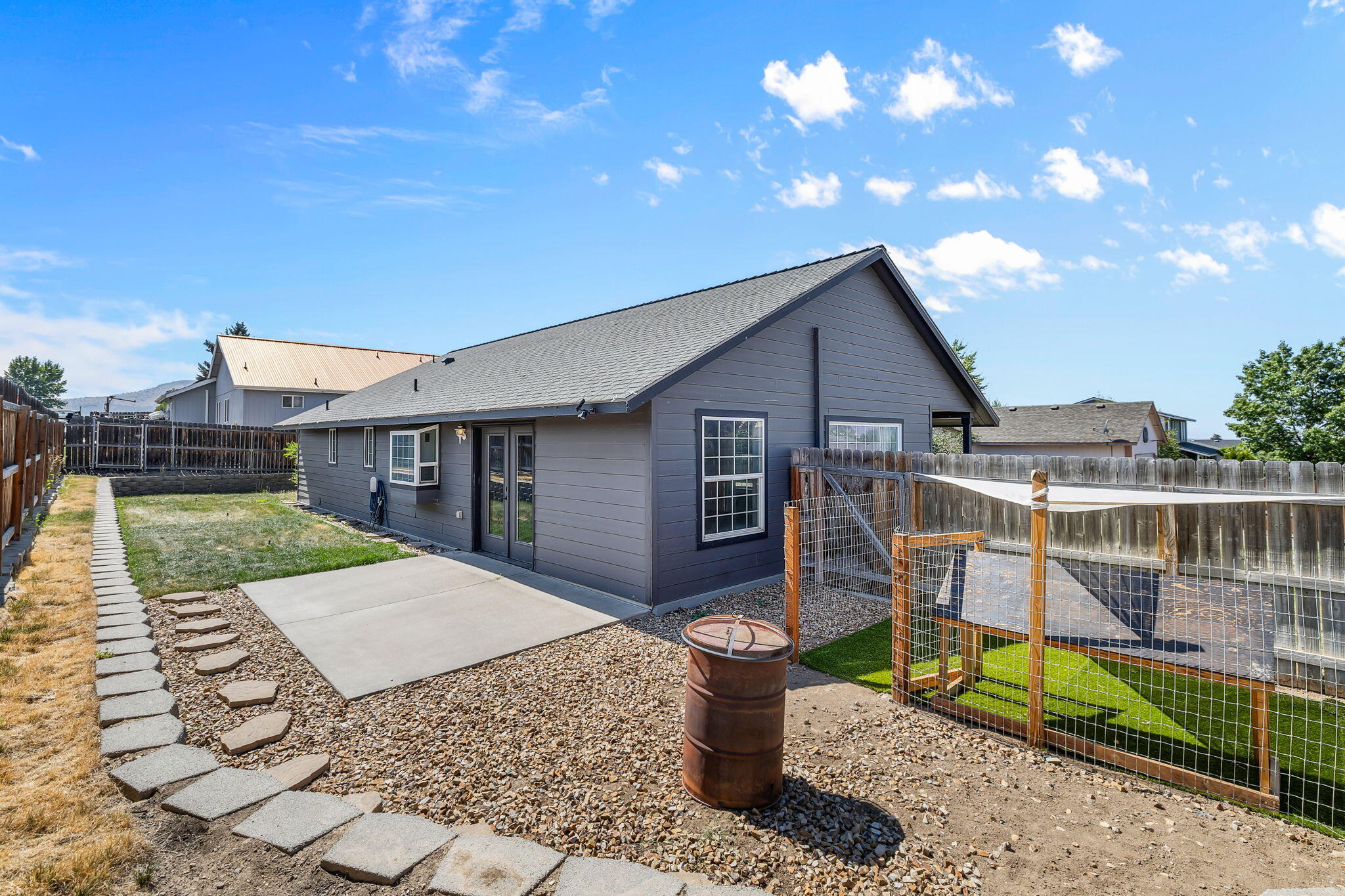 Palisades Estate - Residential