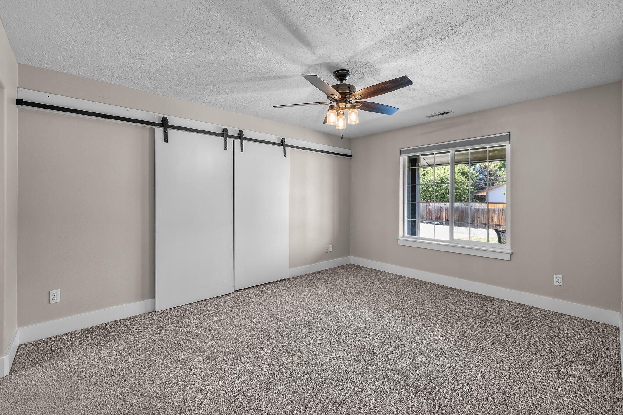 Palisades Estate - Residential