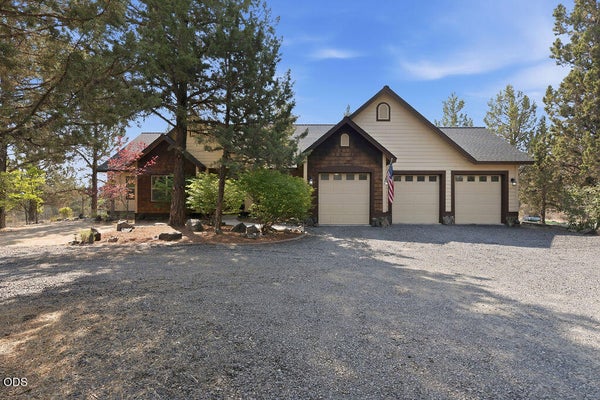 9880 SE AMARILLO RD, PRINEVILLE, OR 97754 - Image d413a3e2d449f2e56679b8c7f08ef248/1088113110