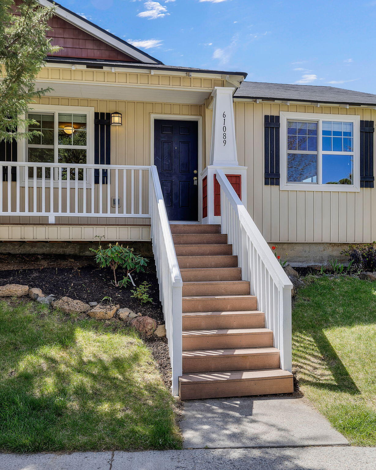 61089 Larkspur Loop
