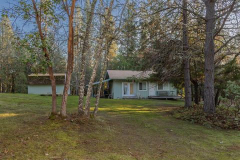 Tiny photo for 751 Azalea Drive, Grants Pass, OR 97526 (MLS # 220212476)