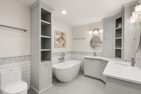 Tiny photo for 3583 Ross Lane, Central Point, OR 97502 (MLS # 220219716)